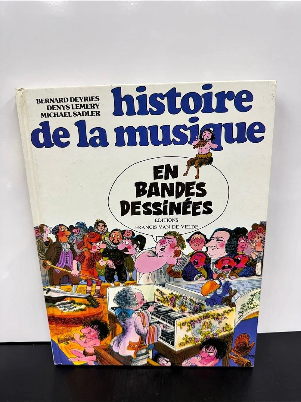 Vintage Histoire de la Musique en Bandes Dessinées French Hardcover BD Deyriès